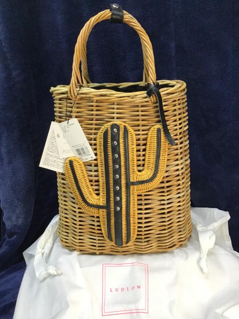 ラロドー　新品タグ付きサボテンカゴバック ラドローかごバッグ